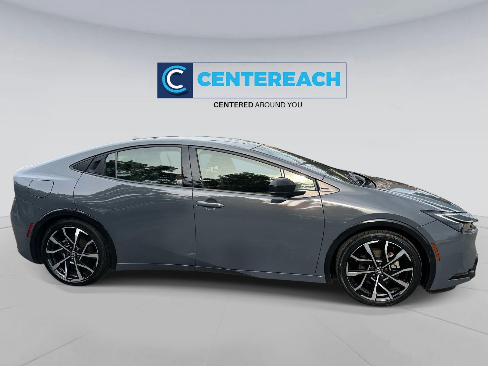 2023 Toyota Prius Prime XSE - Photo 5