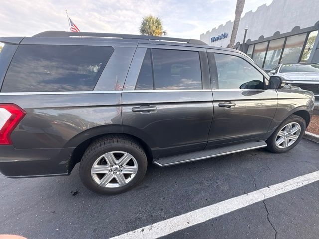 Used 2019 Gray Ford XLT image 3