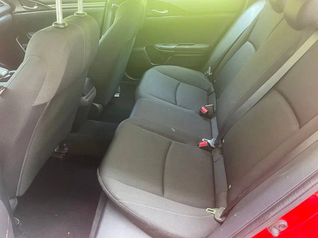 2018 Honda Civic Hatchback LX - Photo 10