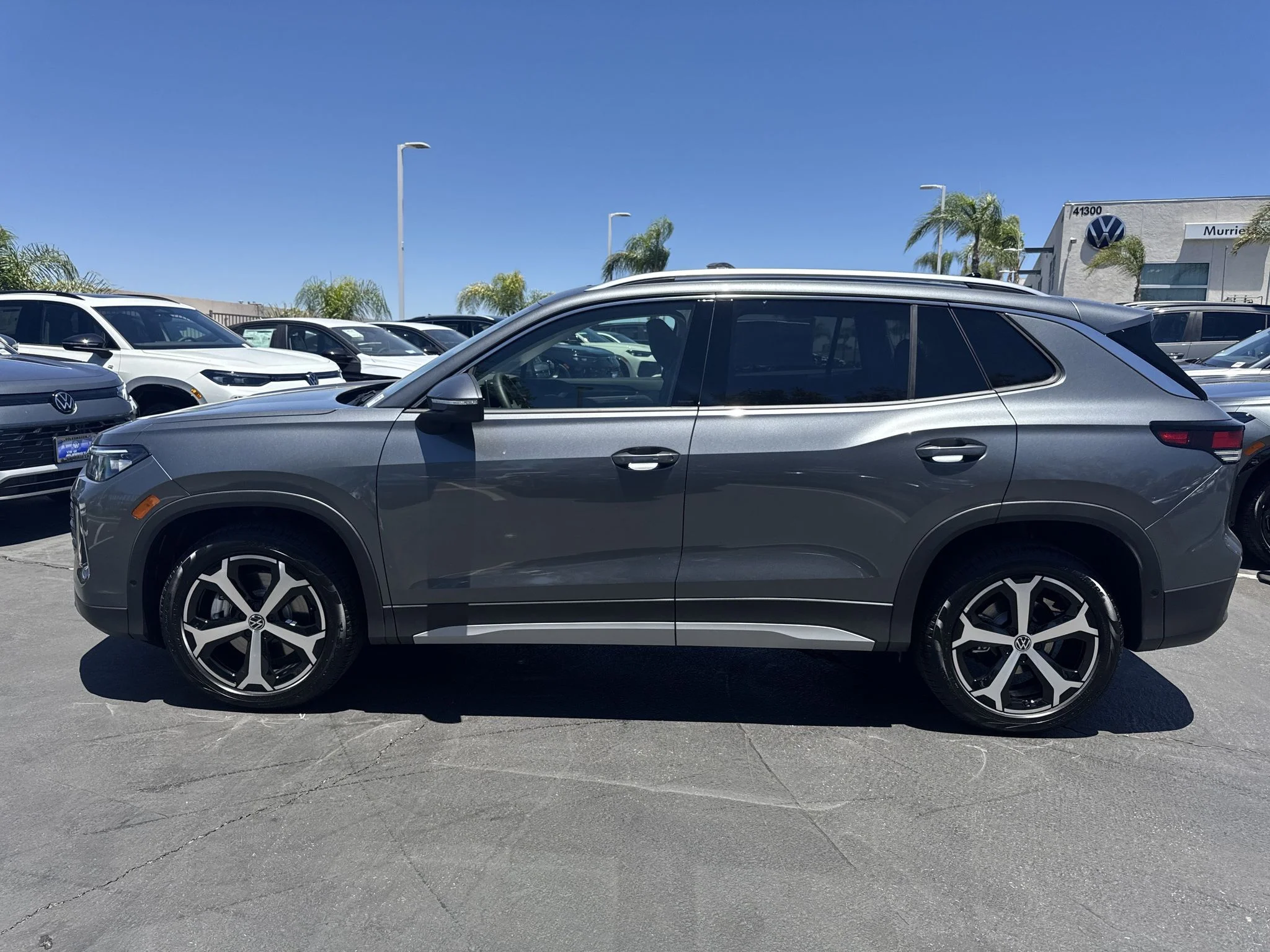 New 2026 Platinum Gray Metallic Volkswagen SE image 4