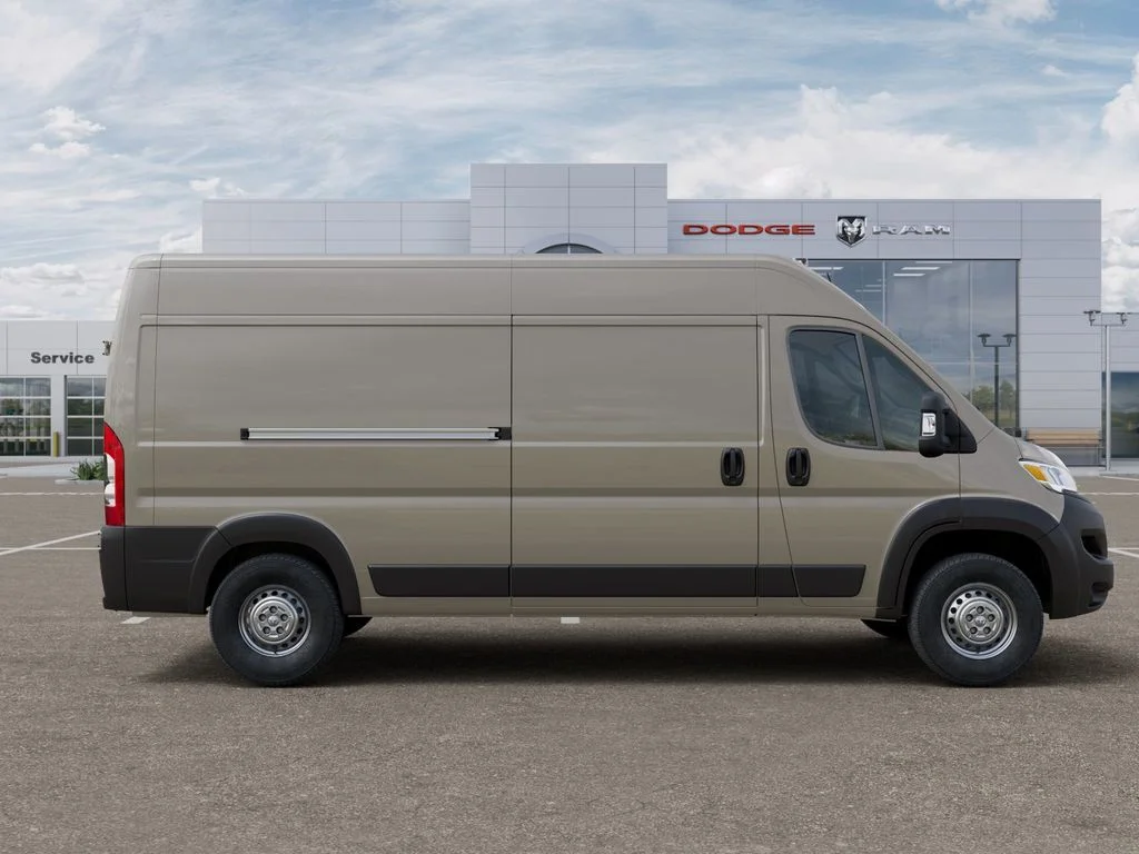 New 2026 Sandstone Pearl-Coat Exterior Paint RAM High Roof image 22