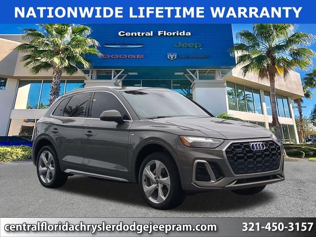 2023 Audi Q5 45 Premium Plus's photo