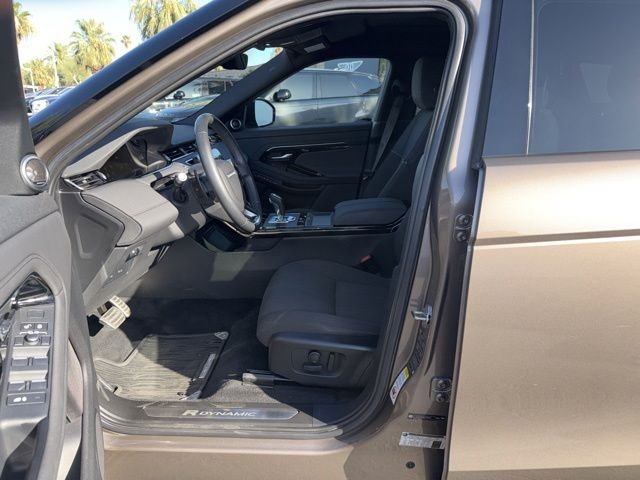 Used 2020 Kaikoura Stone Metallic Land Rover R-Dynamic SE image 10