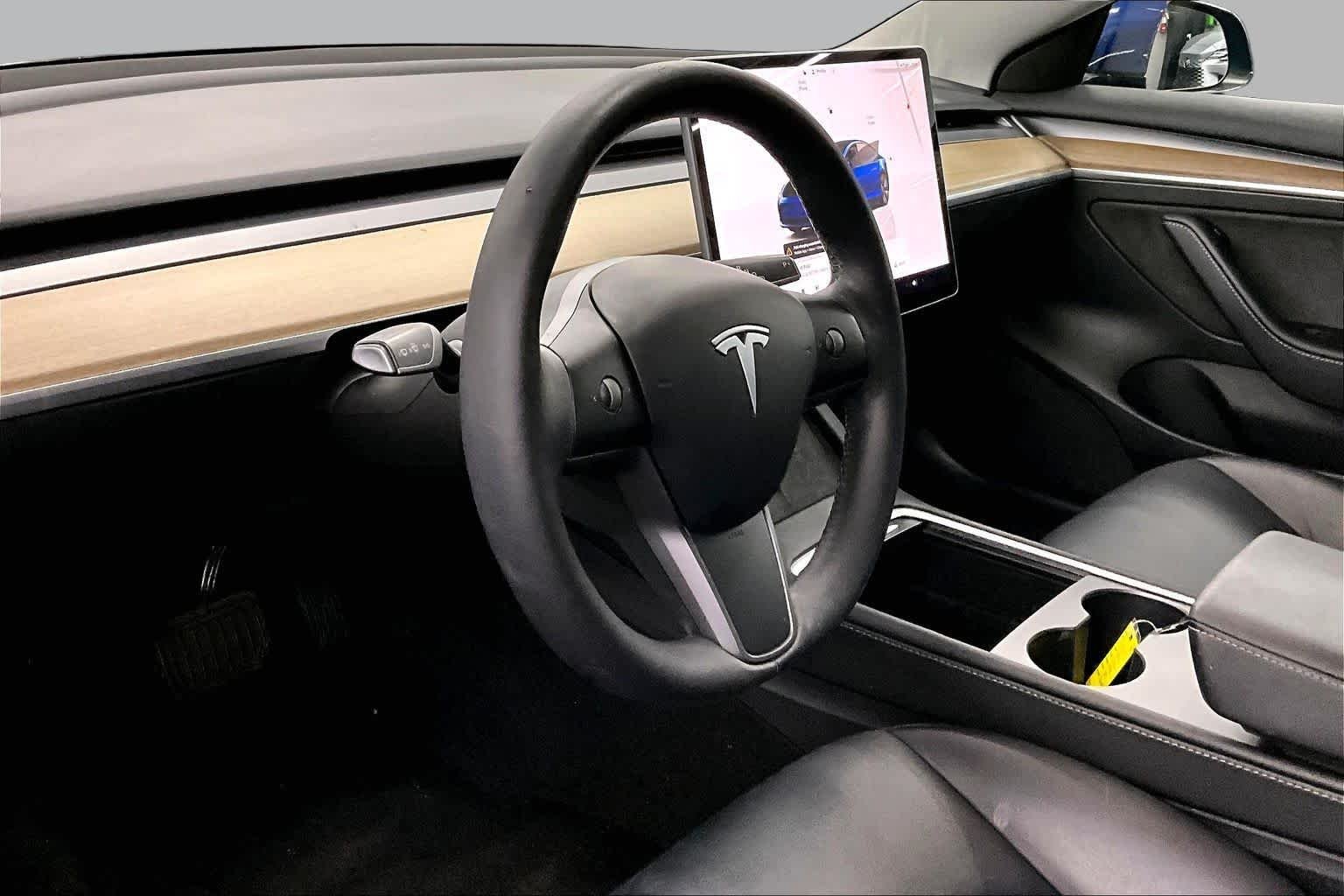 Used 2023 Deep Blue Metallic Tesla  image 17