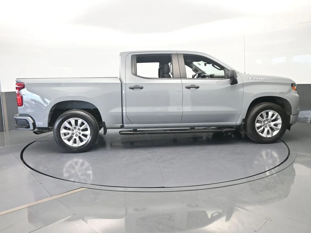 Used 2024 Slate Gray Metallic Chevrolet Custom image 6