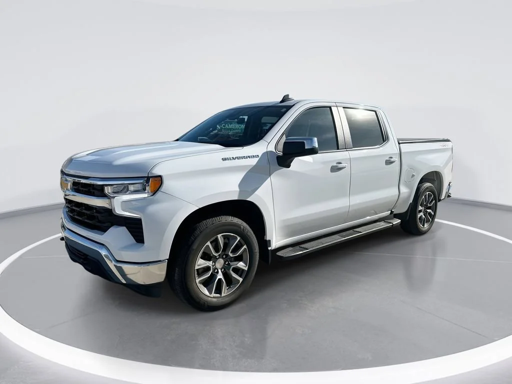 2023 Chevrolet Silverado 1500 LT 2FL 4X4 Crew Cab Short Box's photo