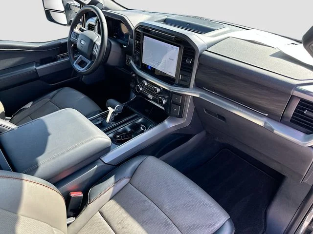 Used 2025 Gray Ford Lariat image 29