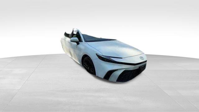 Used 2025 Ice Toyota SE image 67