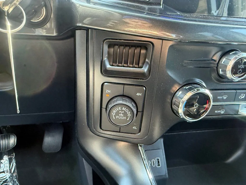 New 2026 Avalanche Ford STX® image 26