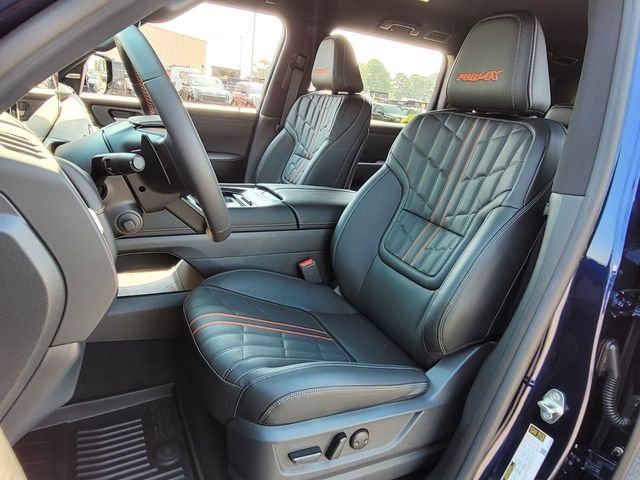 2025 Nissan Armada PRO-4X - Photo 11