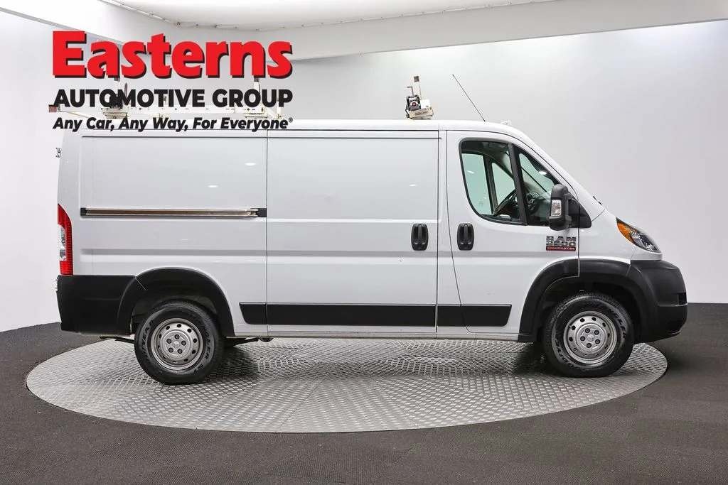 Used 2021 White Ram Base image 4