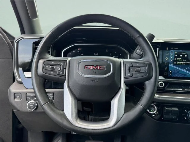 Used 2025 Silver GMC SLT image 33