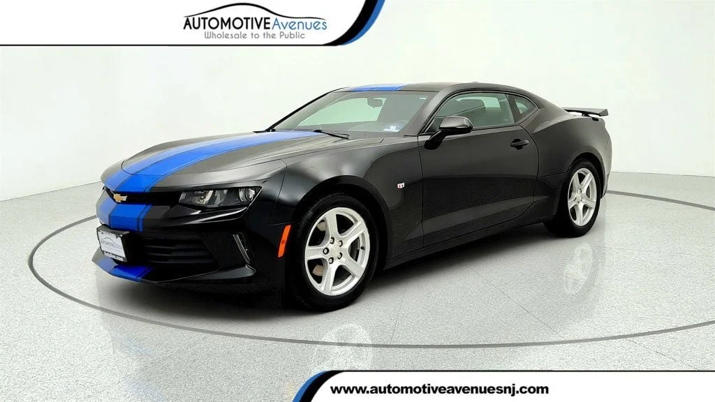 2017 Chevrolet Camaro 2.0 1LT Automatic's photo