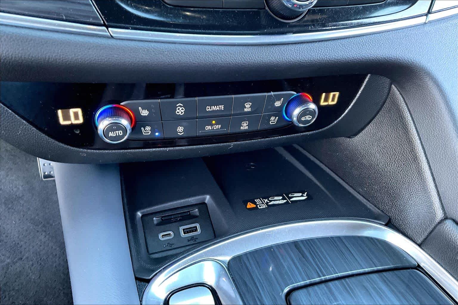 2024 Buick Enclave Premium - Photo 30