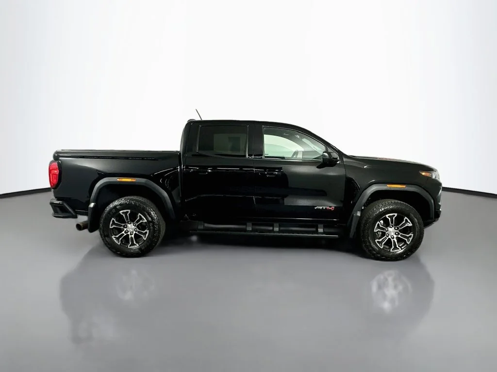 Used 2024 Onyx Black GMC AT4 image 9
