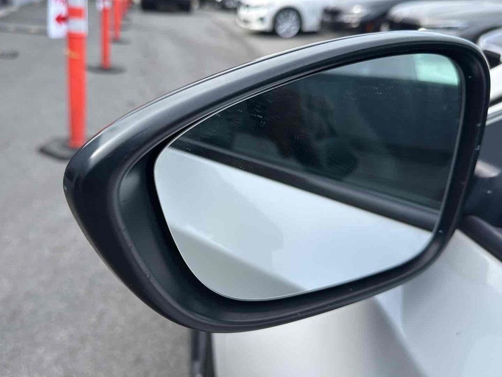 Used 2022 White Honda Sport Special Edition image 29