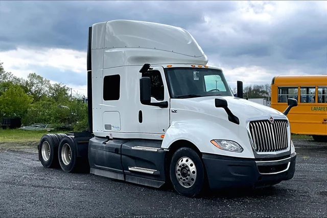 2022 International LT625 6x4 
