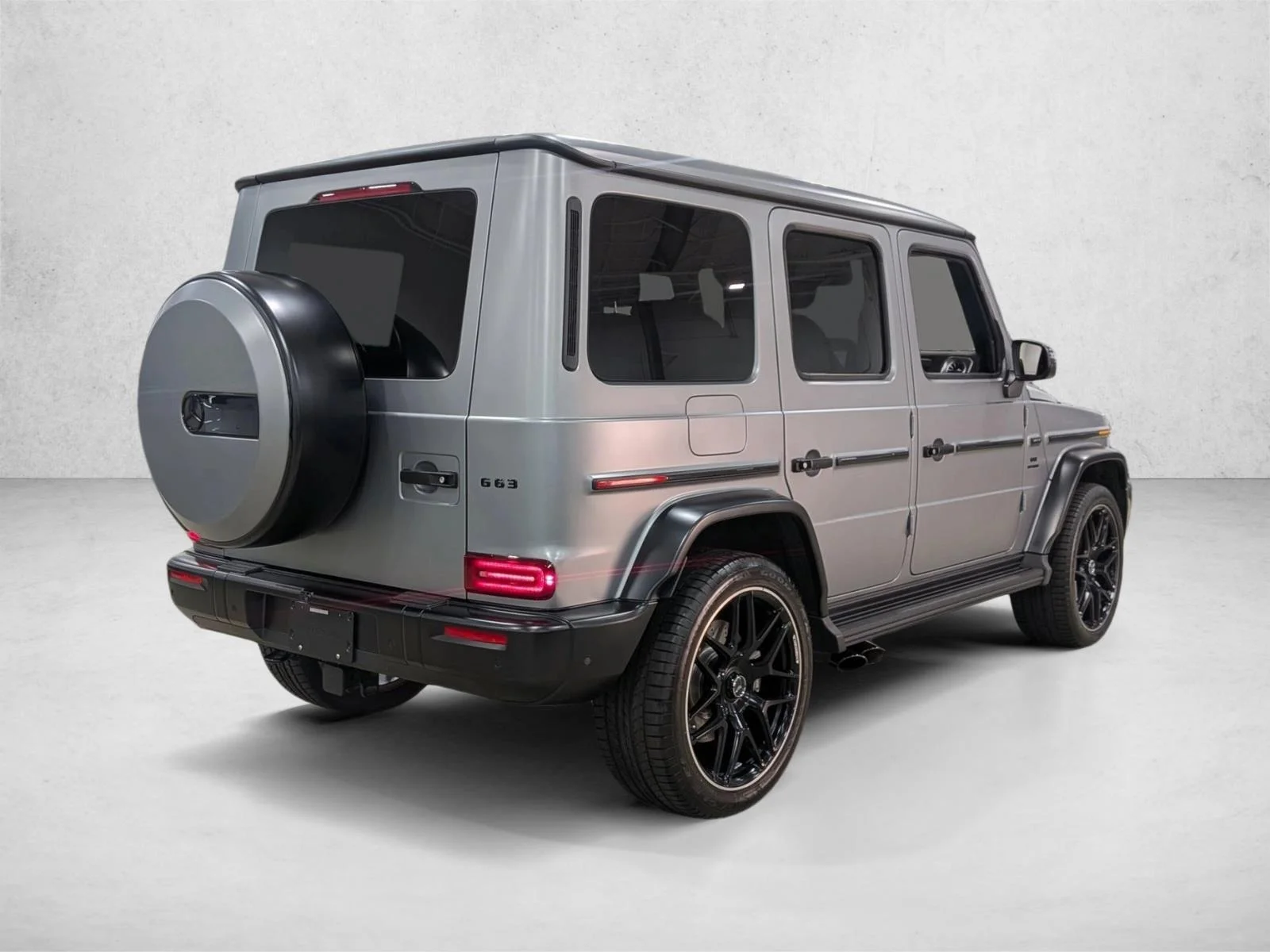 Used 2025 Manufaktur Platinum Magno Mercedes-Benz AMG® G 63 image 5