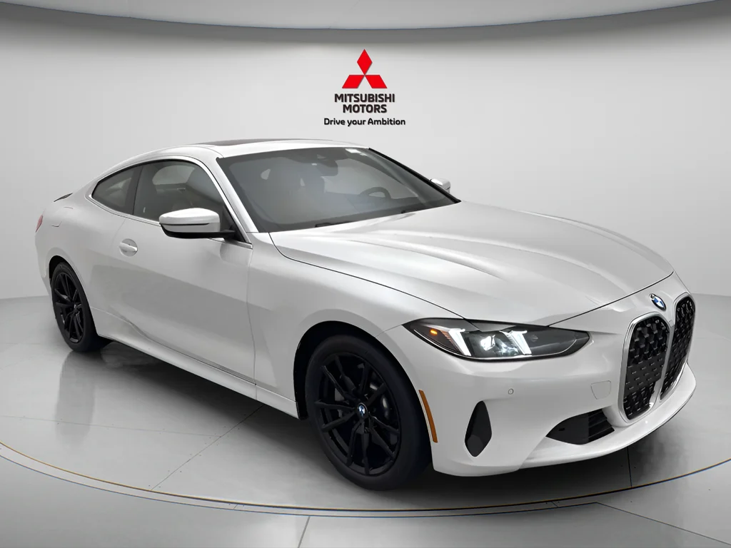 Used 2026 White Metallic BMW 430i xDrive image 3