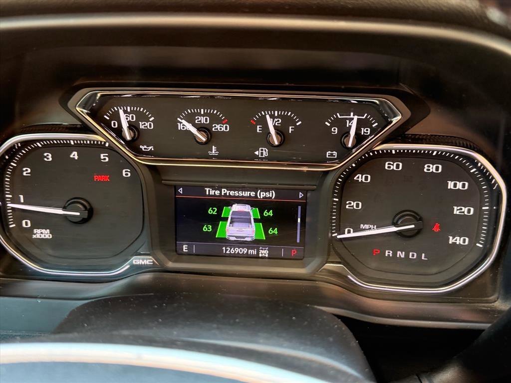 Used 2021 Cayenne Red Tintcoat GMC SLE image 16