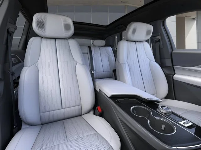 2025 Cadillac LYRIQ Sport 2 - Photo 16