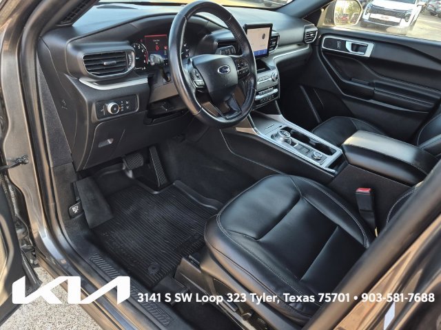 Used 2020 Gray Ford XLT image 21