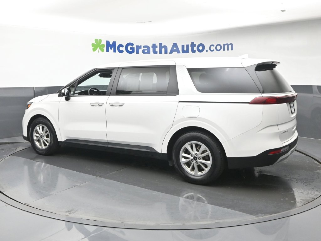 Used 2024 White Kia LX image 29