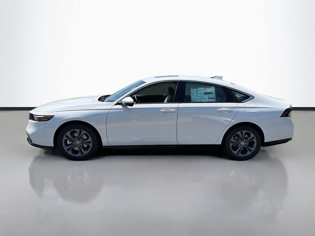 New 2026 Platinum White Pearl Honda EX-L image 10