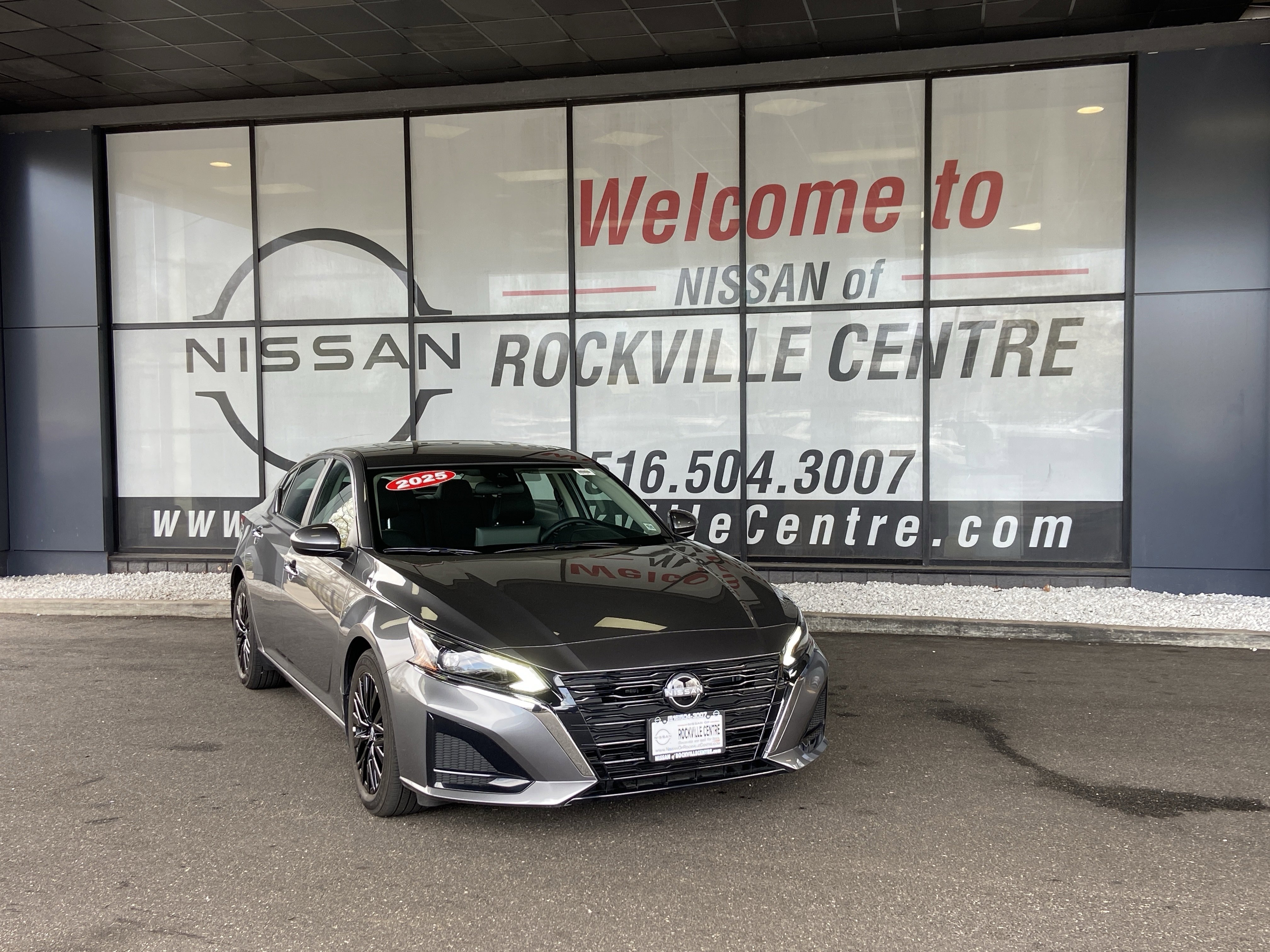 2025 Nissan Altima SV