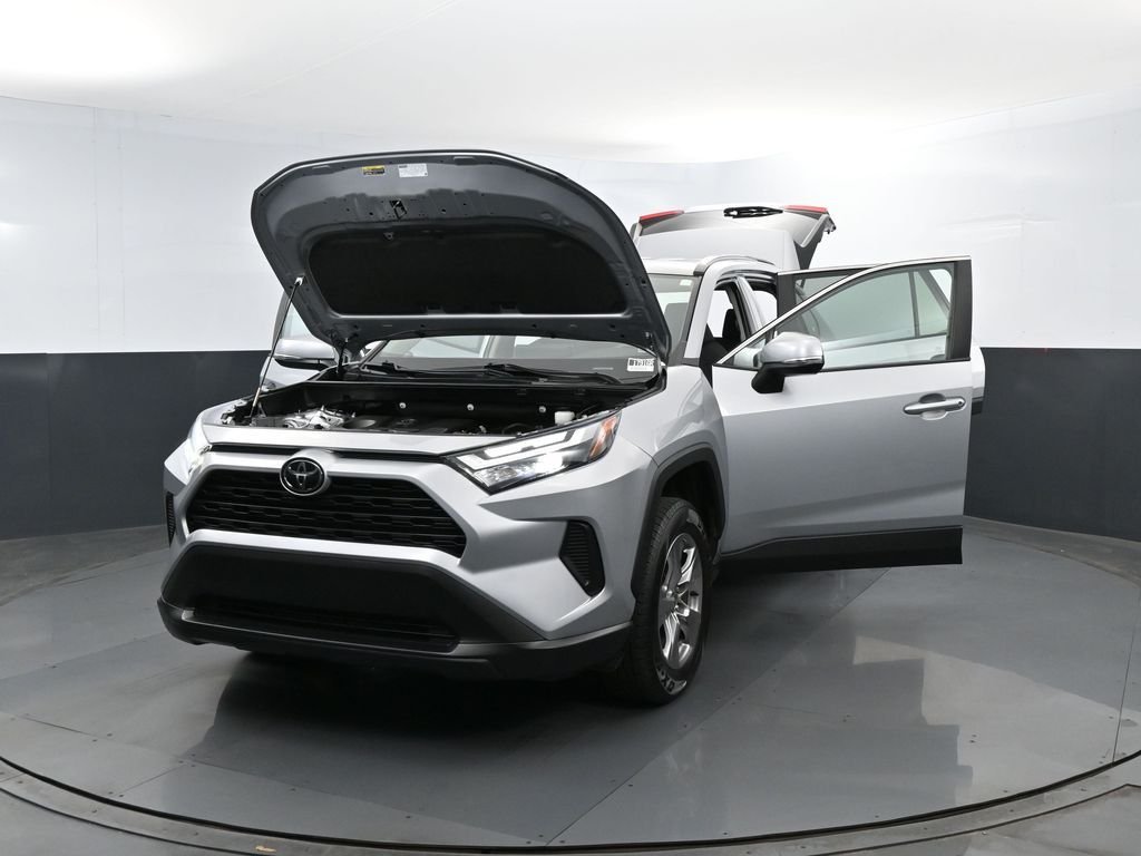 Used 2025 Silver Toyota XLE image 26