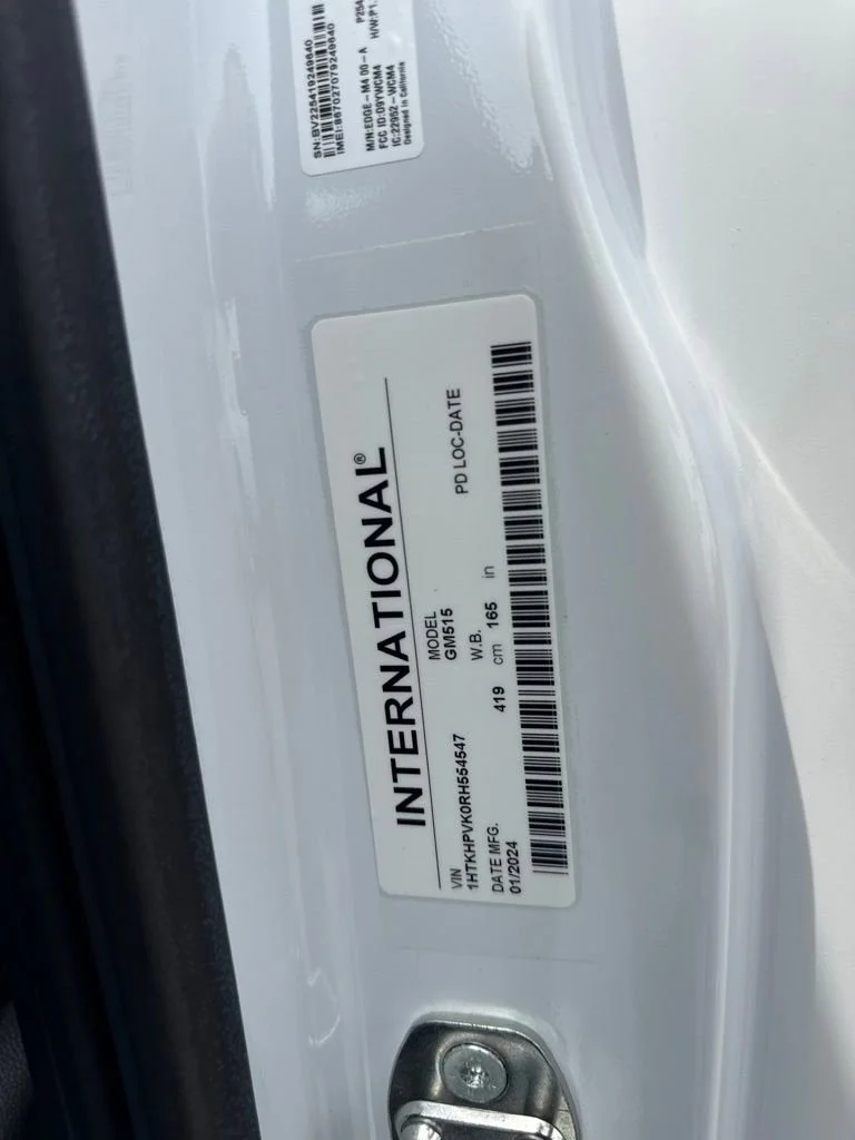 Used 2024 Summit White Chevrolet Work Truck image 29