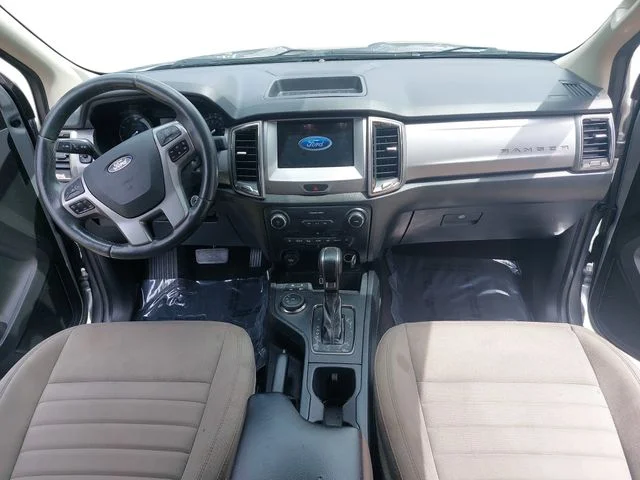 Used 2022 Silver Ford XLT image 9