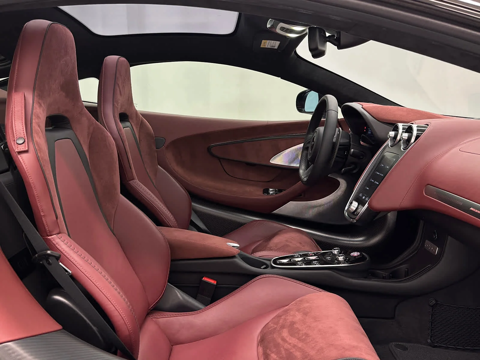 Used 2025 Anthracite McLaren  image 14