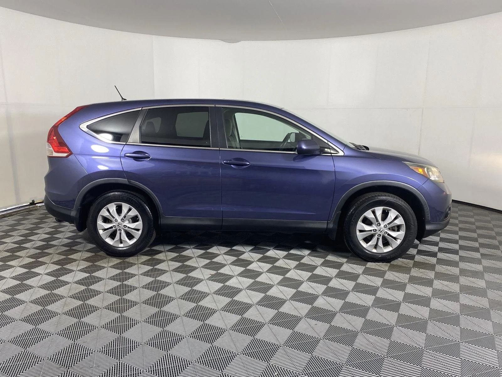 Used 2013  Honda EX image 9