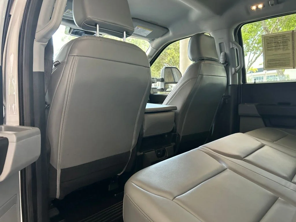 Used 2025 White Ford XL image 35