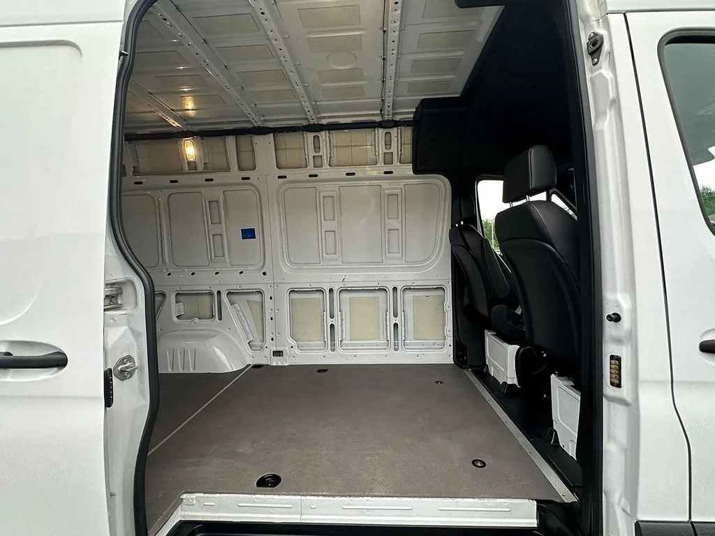 Used 2022  Mercedes-Benz Cargo Van 144 in. WB image 23