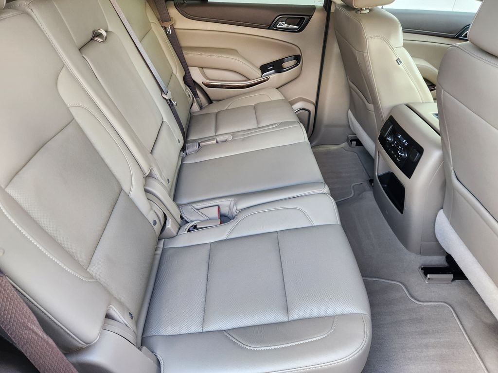 Used 2019 Pepperdust Metallic GMC SLT image 32