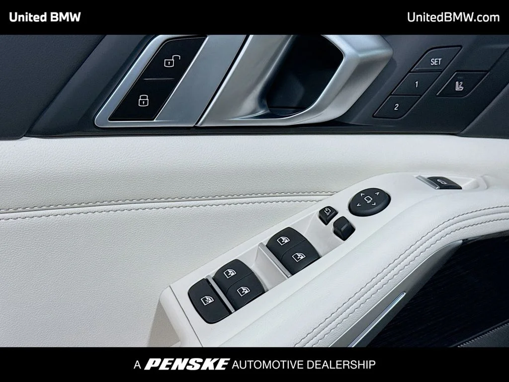 Used 2026 Brooklyn Grey Metallic BMW xDrive50e image 3