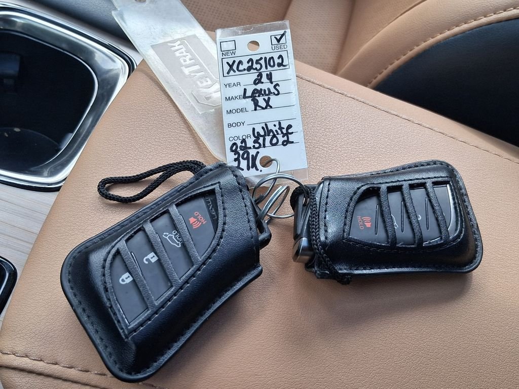 Certified Used 2024 White Lexus 350 Premium Plus image 27