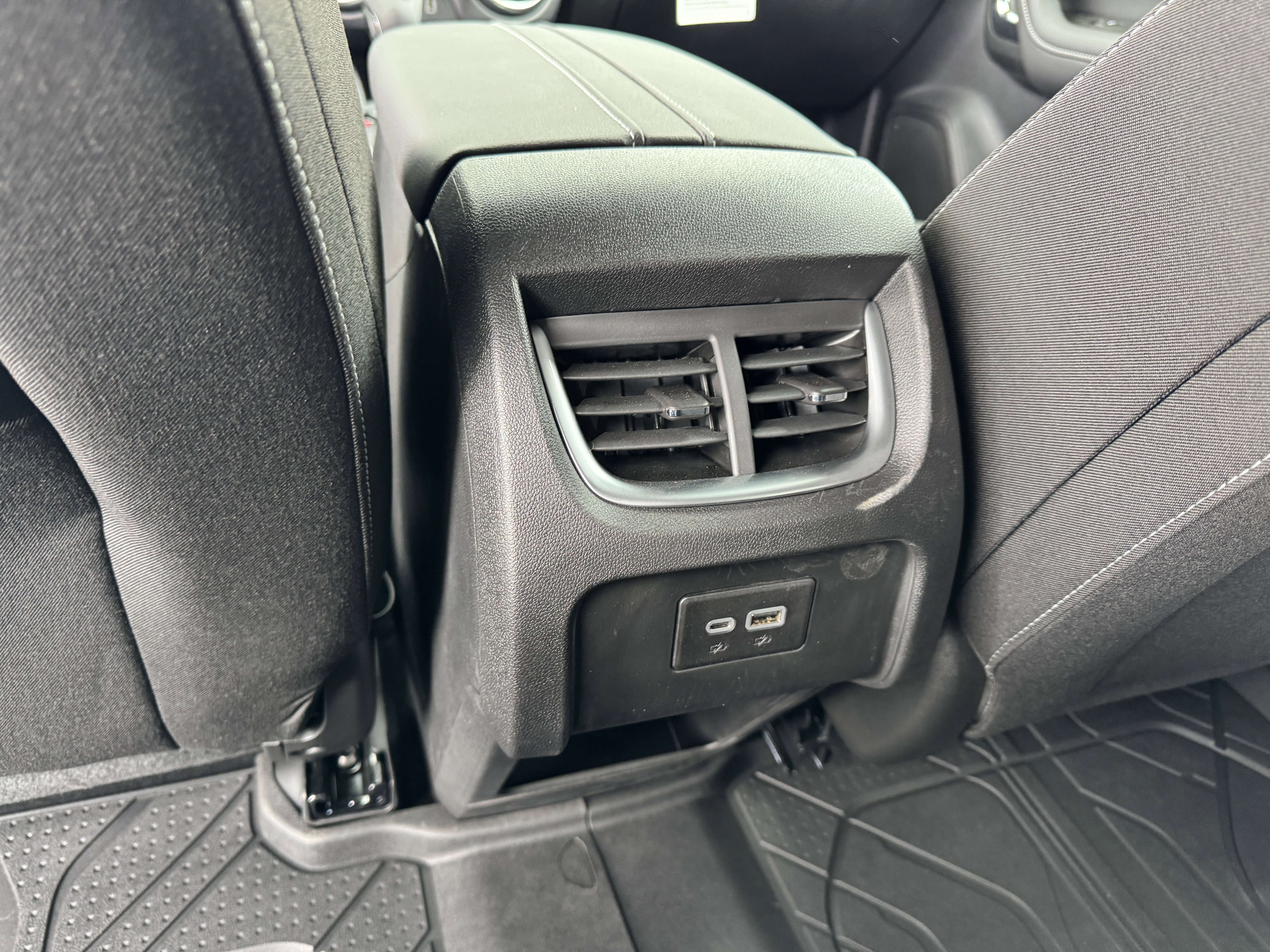 2025 Chevrolet Blazer 2LT - Photo 15