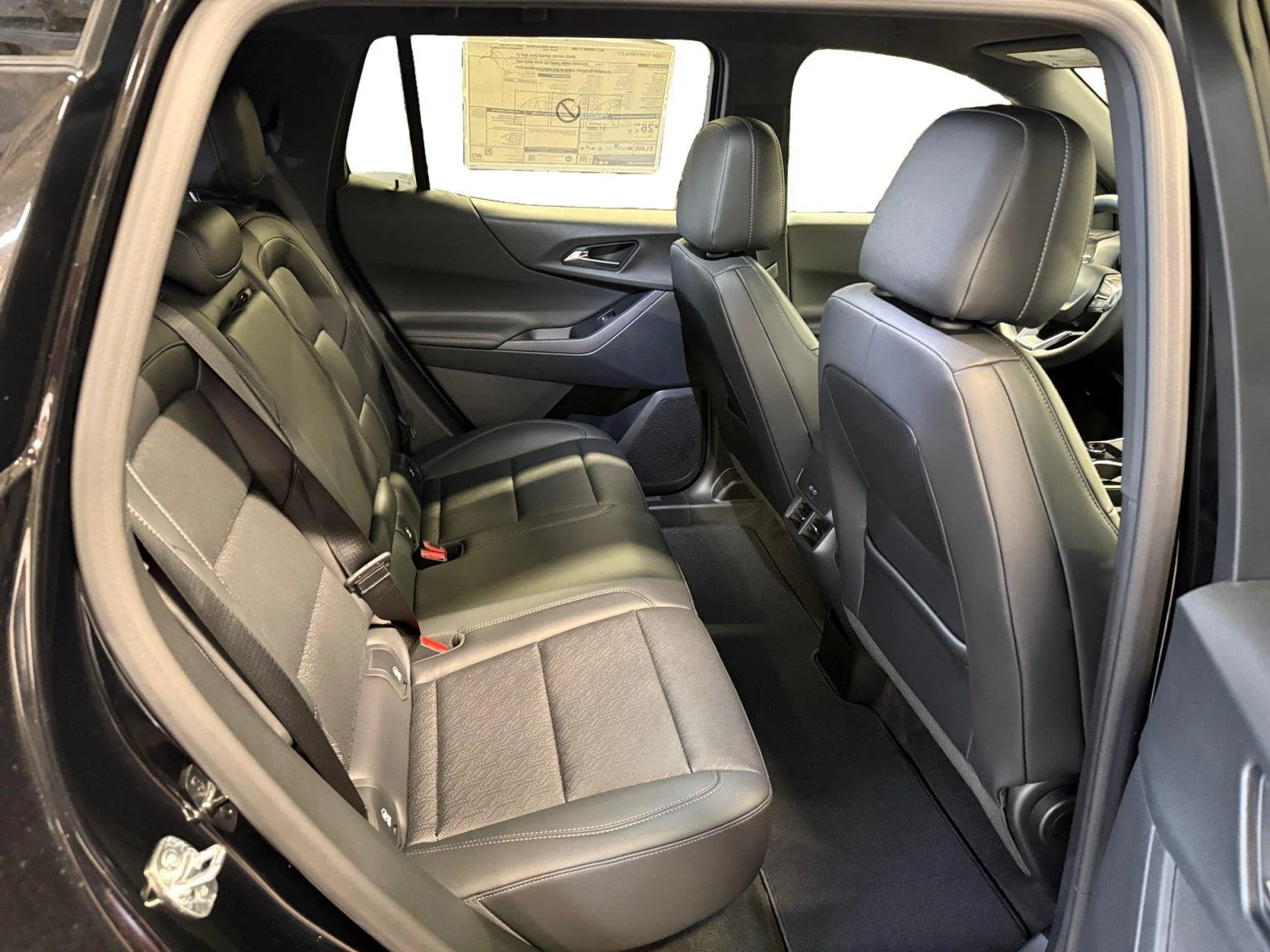 2027 Chevrolet Equinox LT - Photo 24