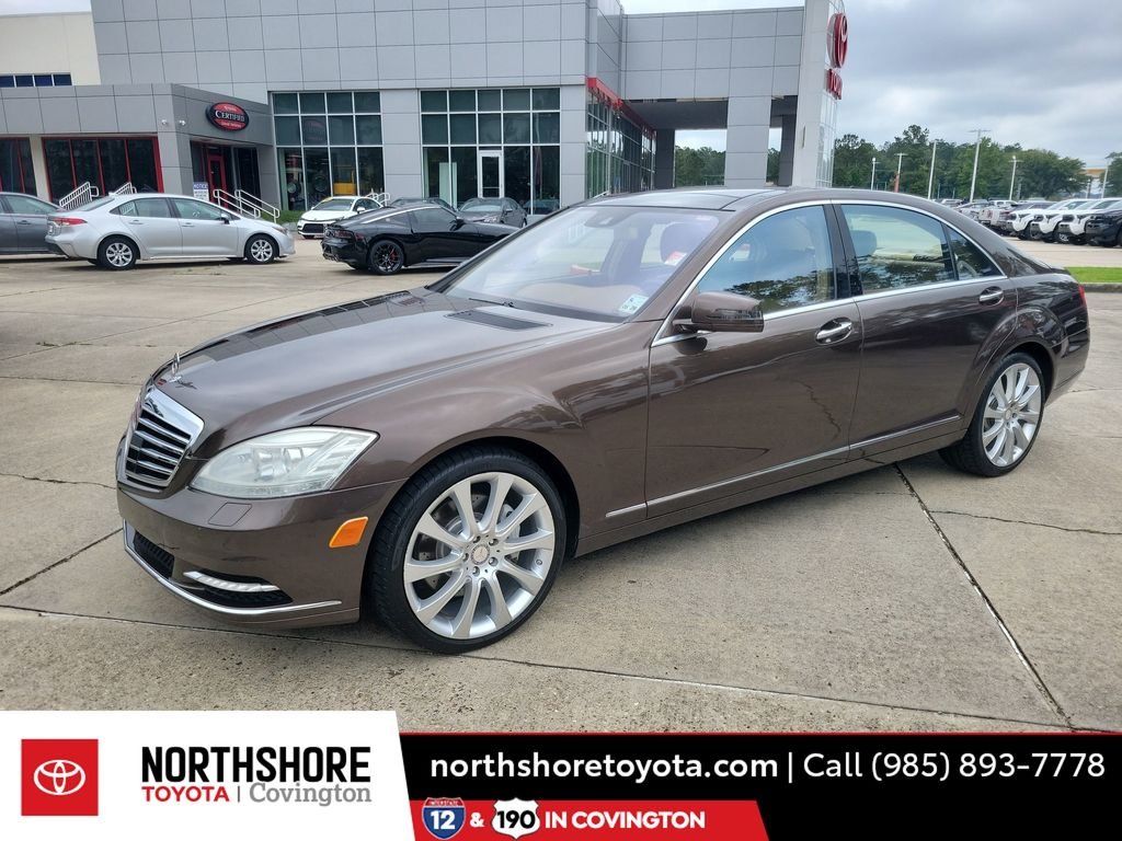 2013 Mercedes-Benz S-Class S550 4MATIC's photo
