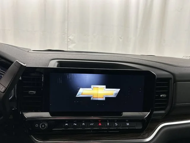 New 2026 Summit White Chevrolet LT image 9