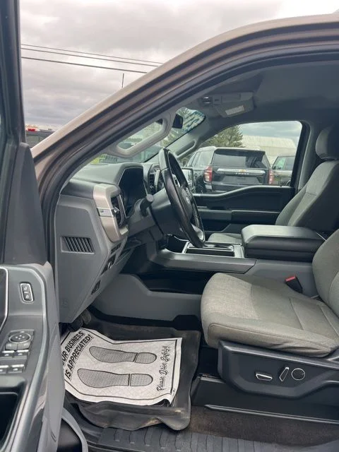 Used 2021 Gray Ford XLT image 36
