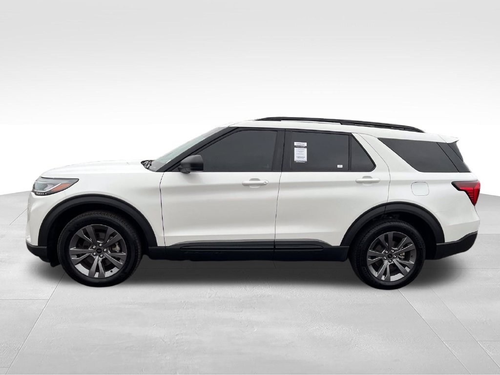 Used 2026 White Ford Active image 2