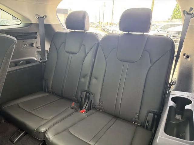 Certified Used 2023 Silver Kia S image 24