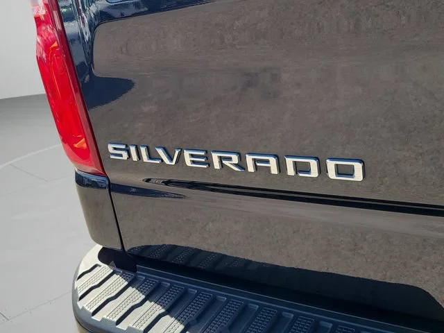 Used 2024 Dark Ash Metallic Chevrolet High Country image 28