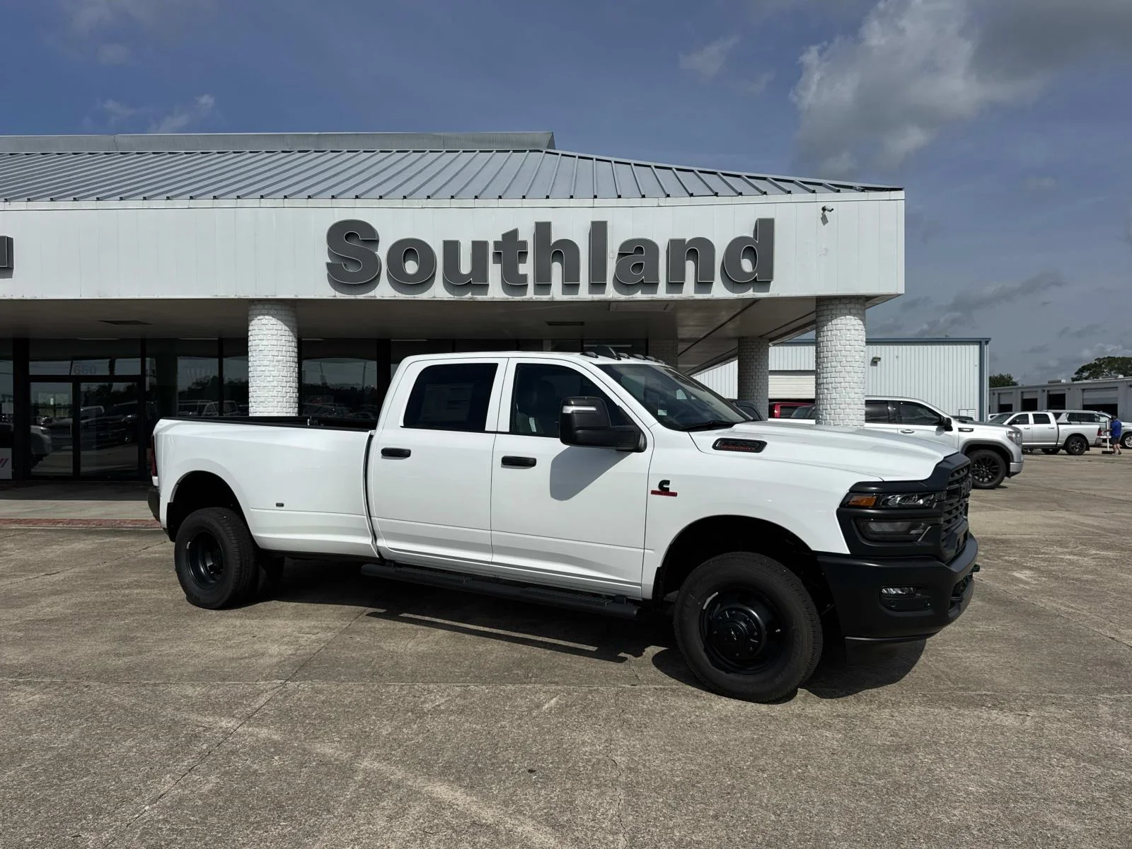 2026 RAM 3500 Tradesman 4X4 Crew Cab LWB's photo