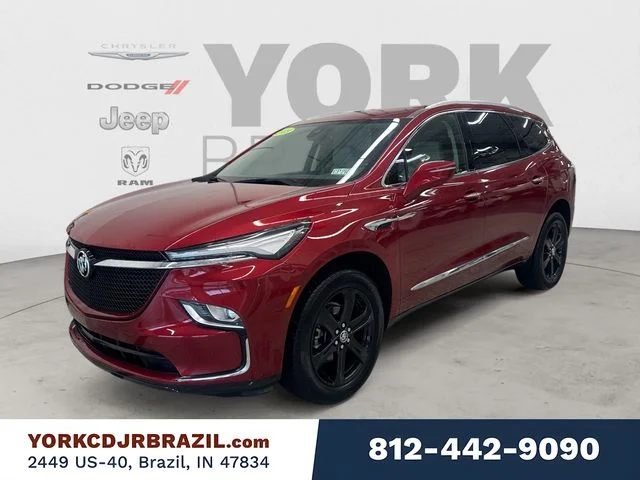 2023 Buick Enclave Essence's photo