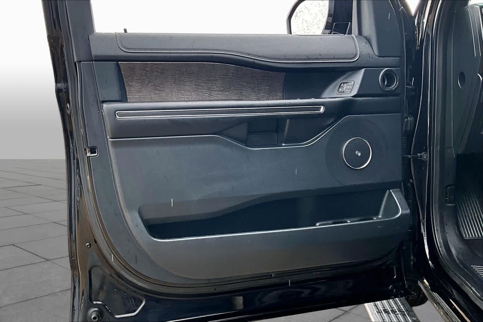 Used 2019 Agate Black Metallic Ford Limited image 21